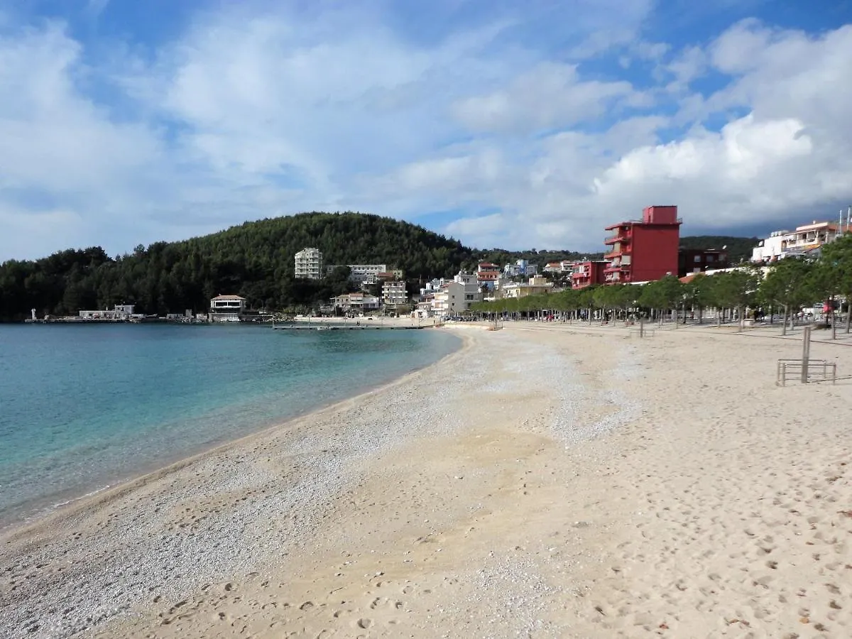 Spiro Guest House Himare 0*,  Albania